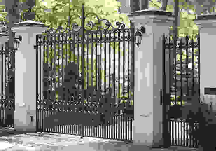 Brama wjazdowa - wzór G101, ALMET Kowalstwo Artystyczne ALMET Kowalstwo Artystyczne Garden Fencing & walls