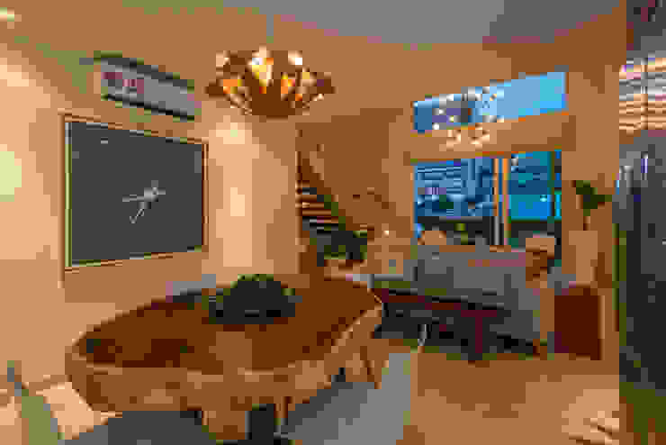 DECO Designers غرفة السفرة