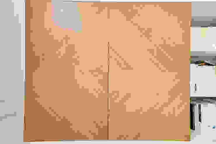 por ATELIER FB Moderno