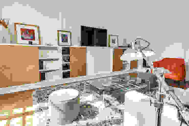 Salas de estar modernas por ATELIER FB Moderno