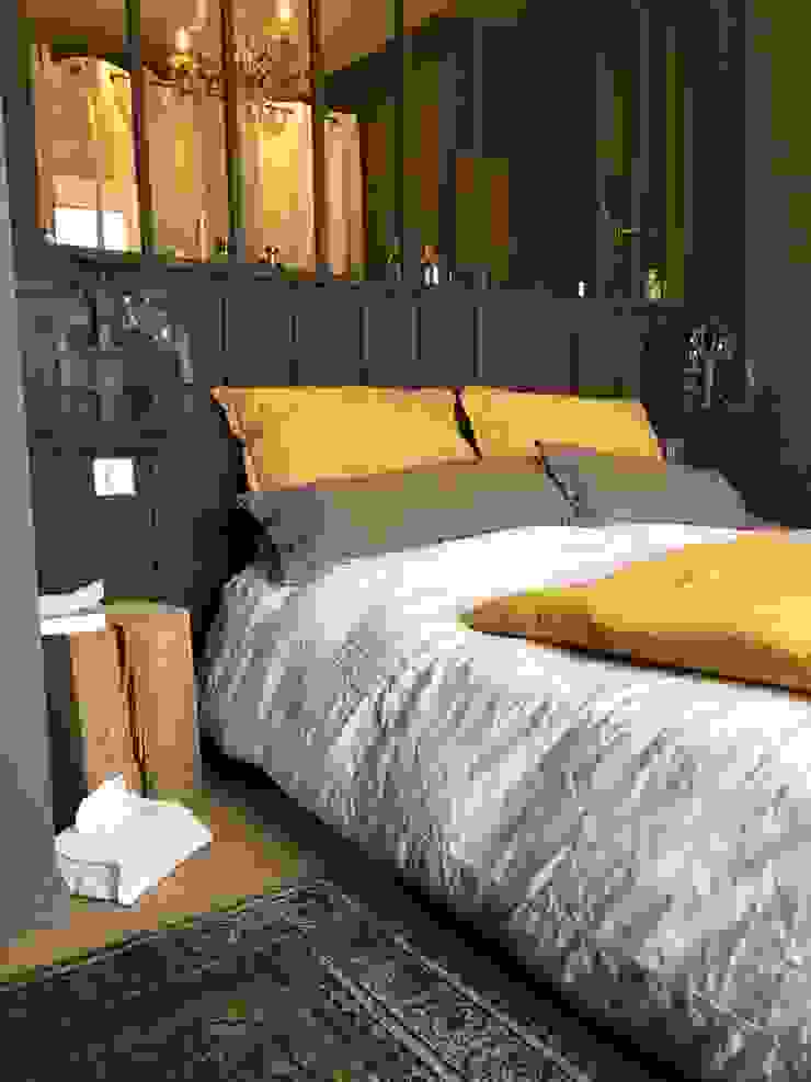 Suite parentale Concept Home Setting Chambre originale Un meuble,Imeuble,Confort,Léger,Cadre de lit,Bois,Lampe,Textile,Éclairage,Design d&#39;intérieur