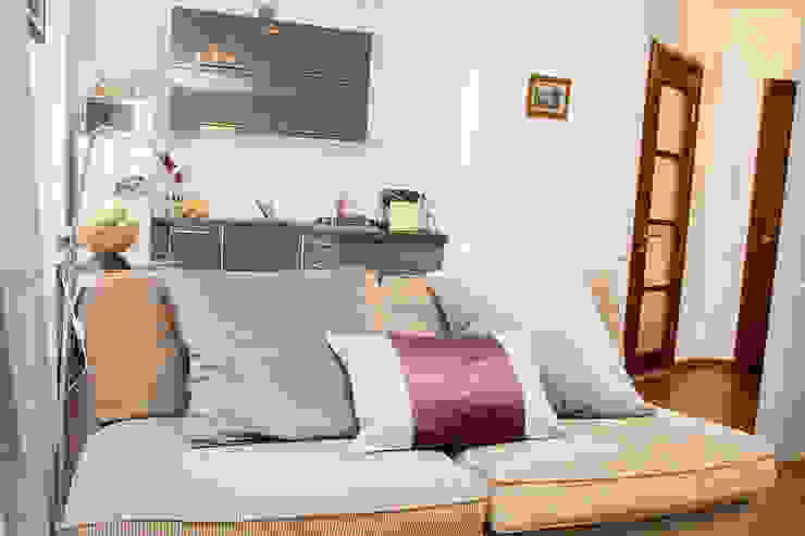 L'Essenziale Home Designs Living room