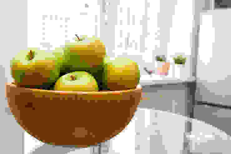 L'Essenziale Home Designs KitchenCutlery, crockery & glassware