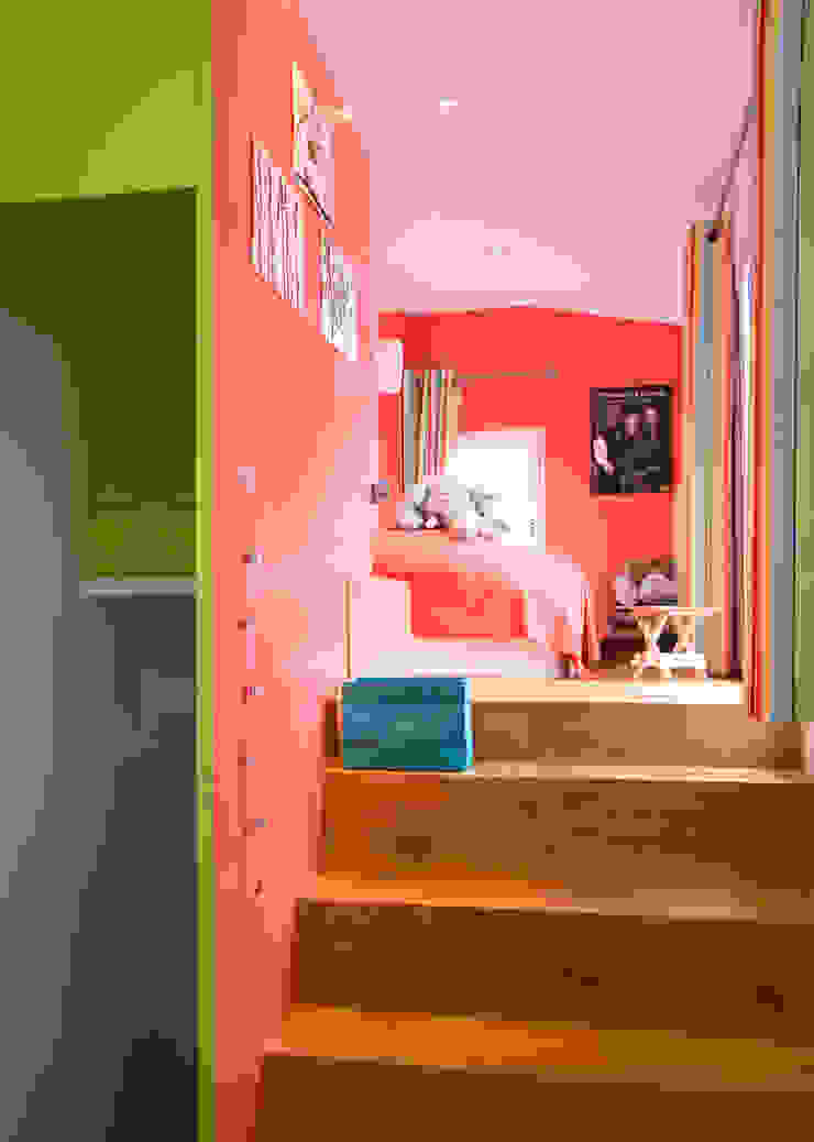 ATELIER FB Modern style bedroom