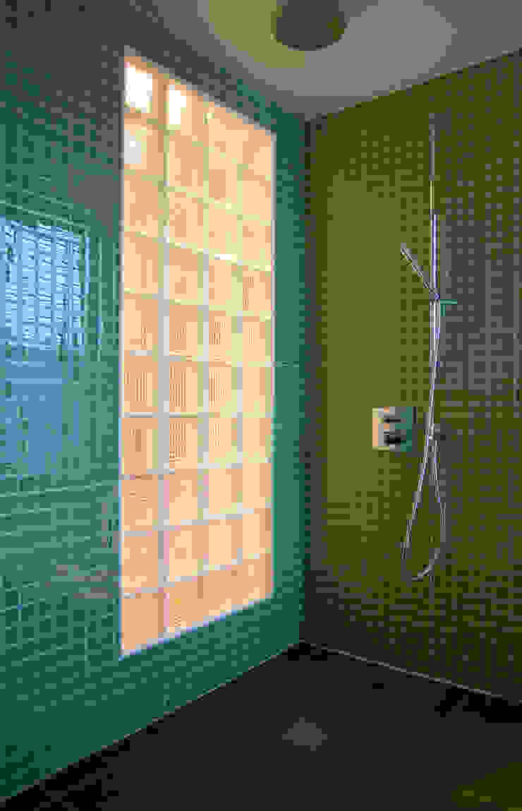 ATELIER FB BathroomBathtubs & showers