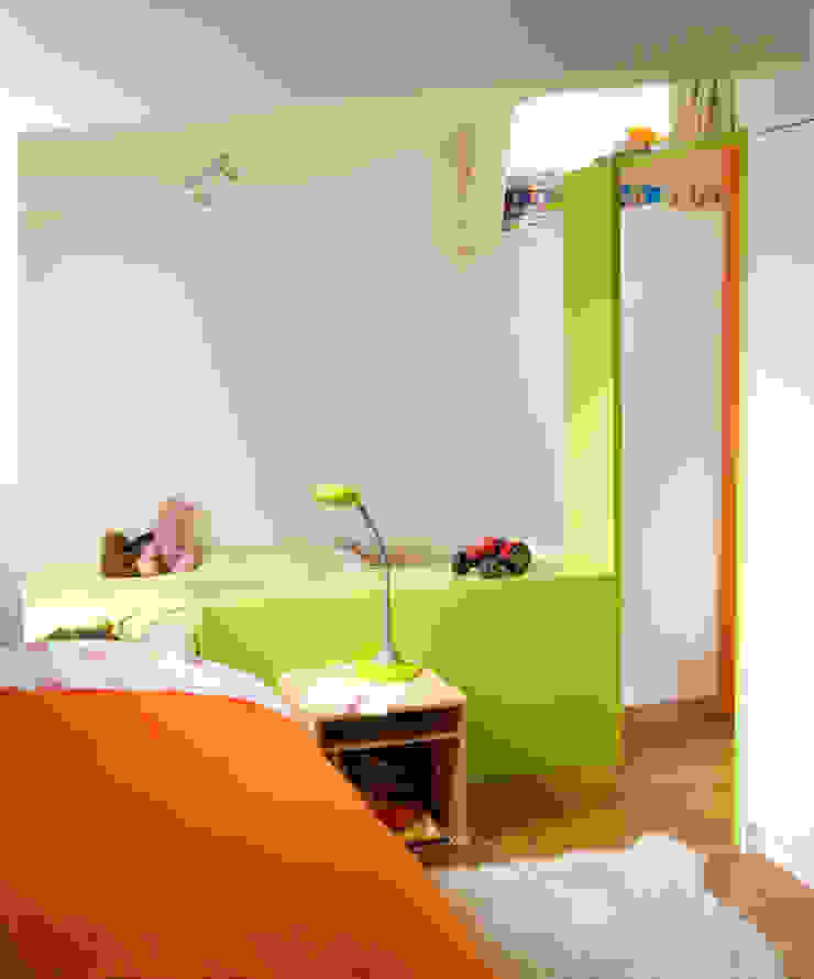 ATELIER FB Modern style bedroom