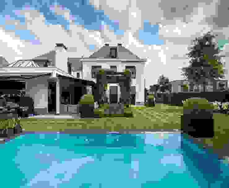 homify Klassische Pools