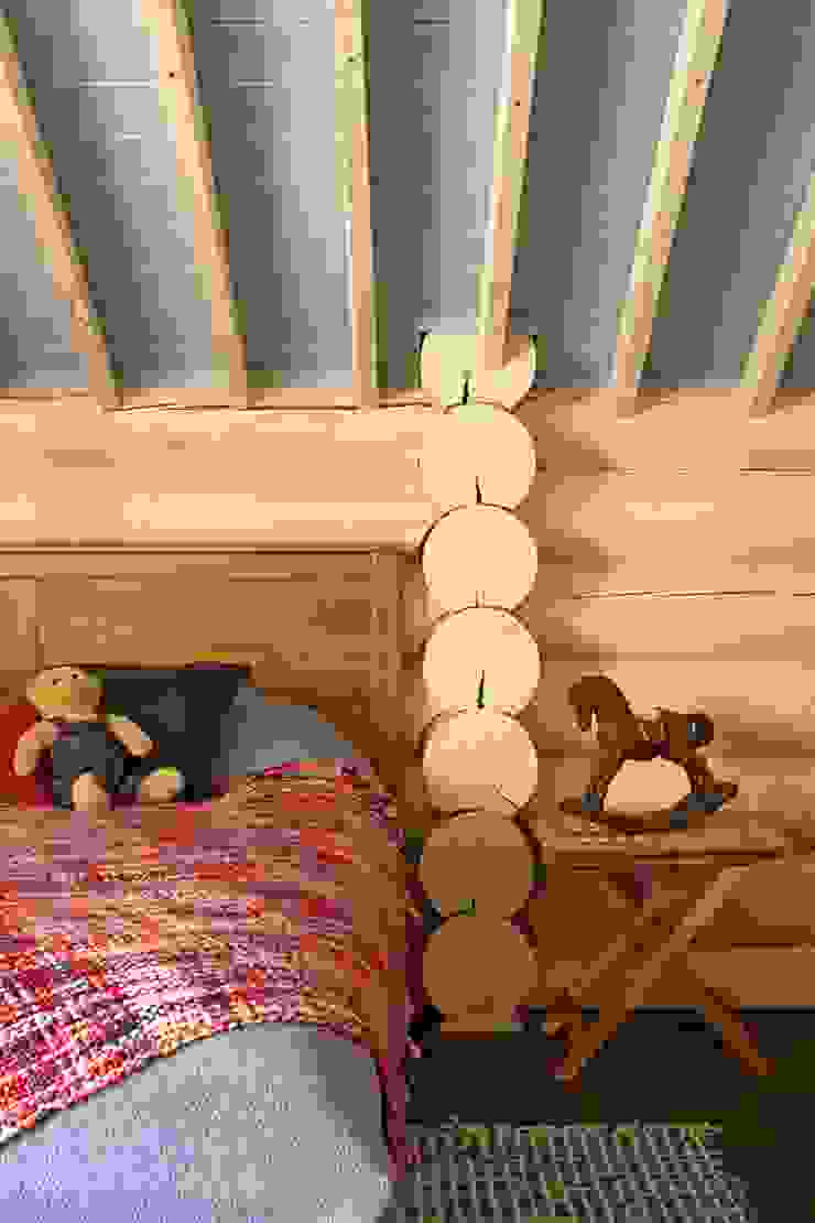 Lavka-design дизайн бюро 러스틱스타일 침실