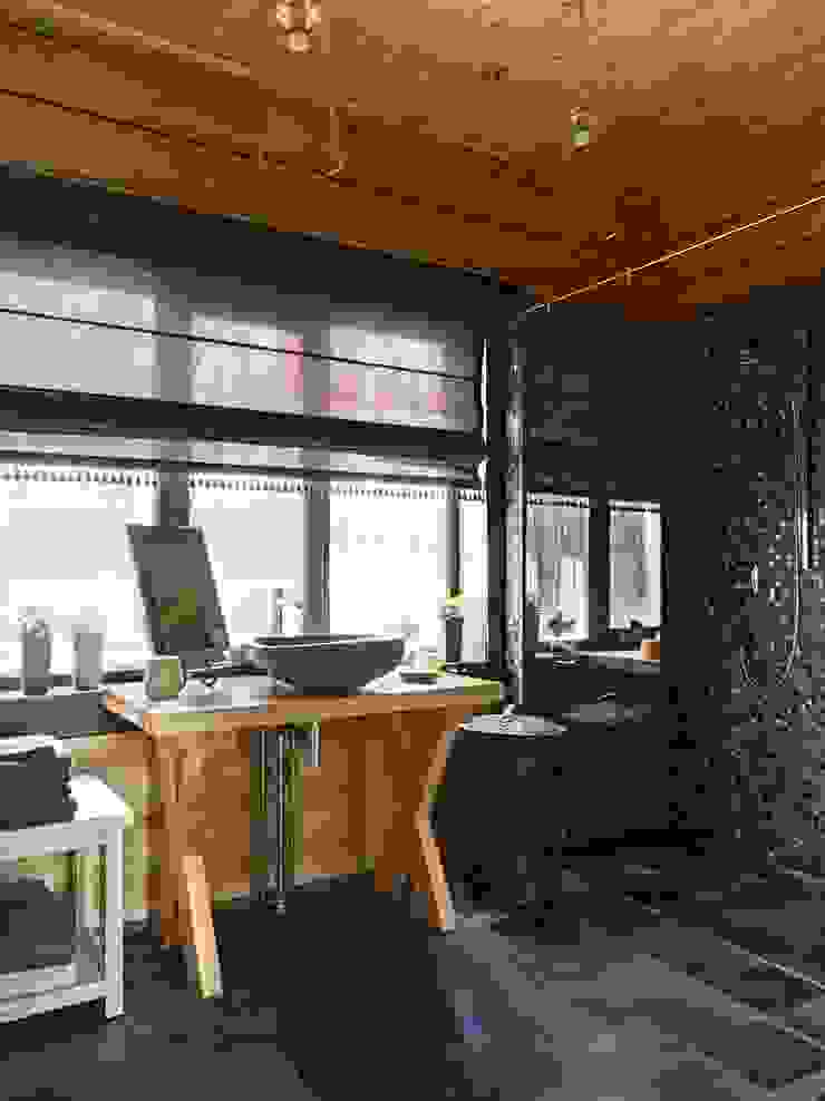 Lavka-design дизайн бюро 러스틱스타일 욕실