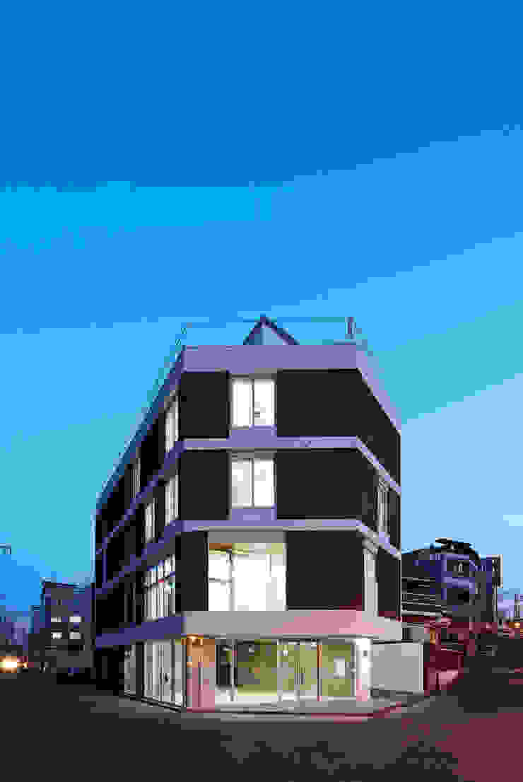 스마트건축사사무소 Modern houses