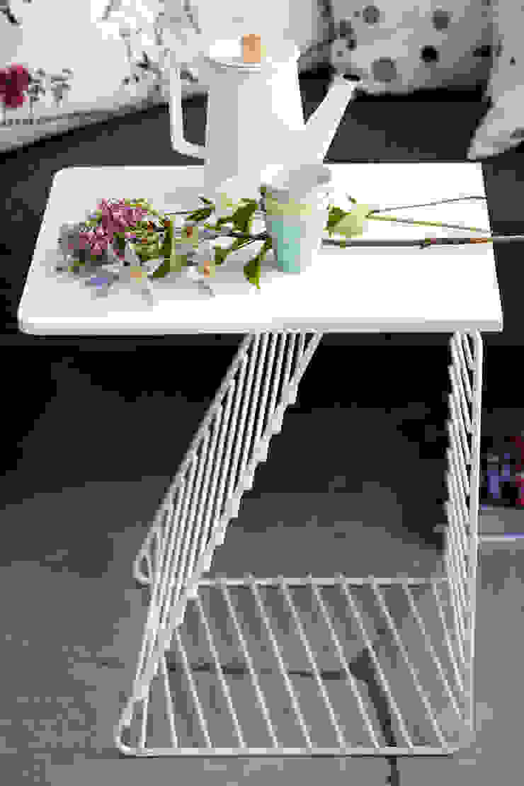 ที่เรียบง่าย  โดย Maze Interior, มินิมัล   