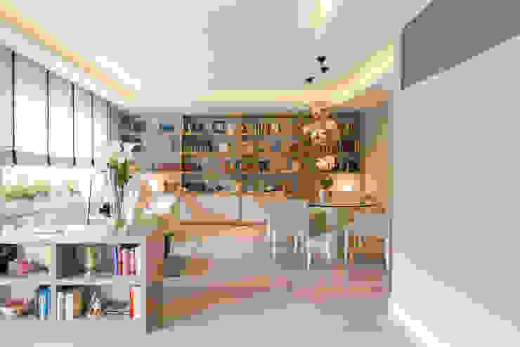 LF24 Arquitectura Interiorismo ห้องนั่งเล่น