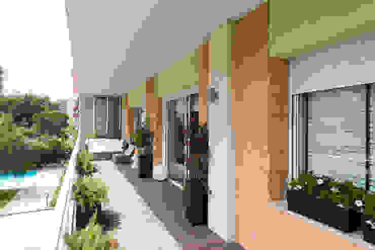 LF24 Arquitectura Interiorismo ระเบียง, นอกชาน