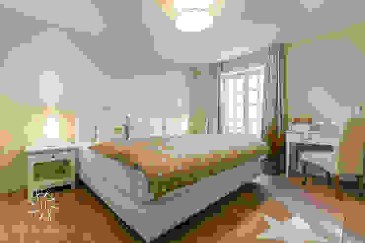 Design Reetdach Neubau, Home Staging Sylt GmbH Home Staging Sylt GmbH Schlafzimmer im Landhausstil