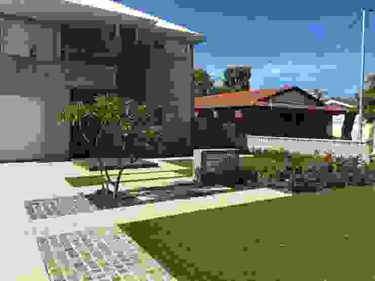 Duncraig Project Project Artichoke Modern garden