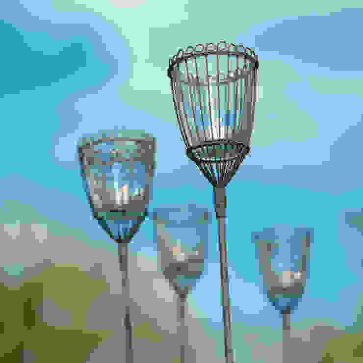 Set of Two Tall Garden Lanterns ELLA JAMES GartenBeleuchtung