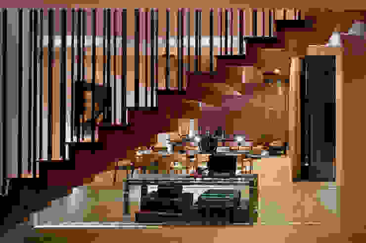 C Cúbica Arquitectos Коридор