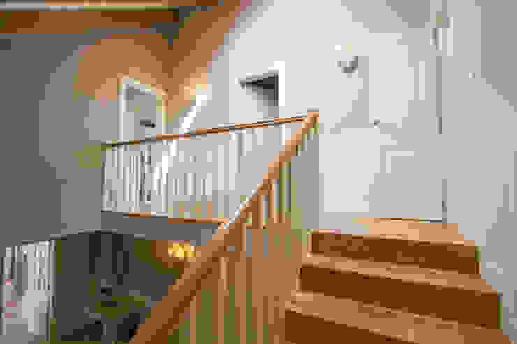 Canexel Hành lang, sảnh & cầu thang phong cách kinh điển