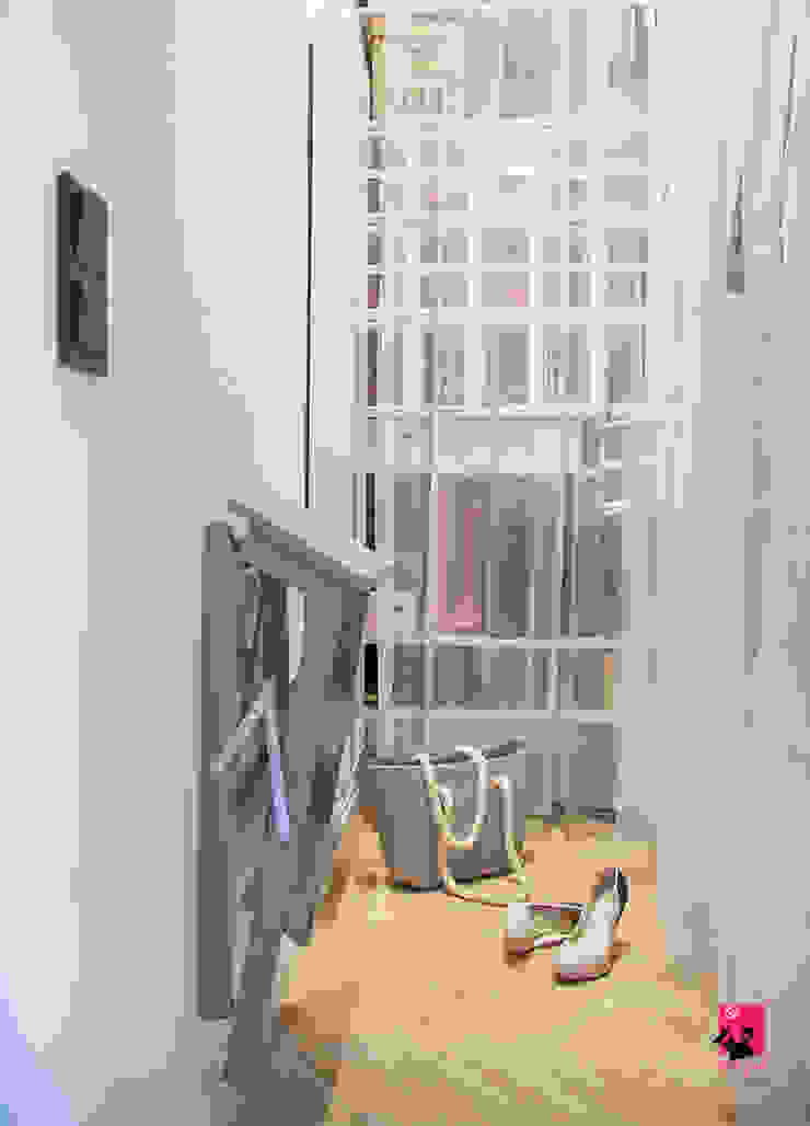Mieszkanie w łódzkiej kamienicy - 60m2, Pink Pug Design Interior Pink Pug Design Interior Ausgefallene Ankleidezimmer