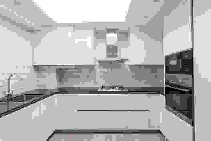 Open plan living, dinning room and kitchen GK Architects Ltd Moderne Küchen Elektronik