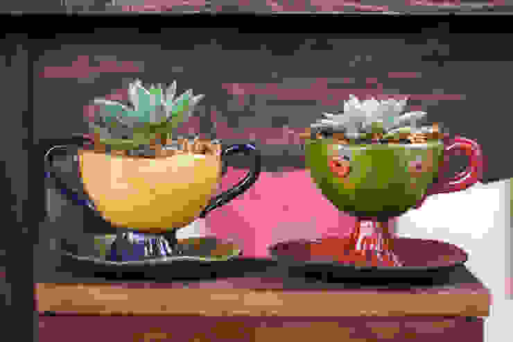 Cerâmica para plantas, Ateliê de Cerâmica - Flavia Soares Ateliê de Cerâmica - Flavia Soares Vườn phong cách hiện đại Plant pots & vases