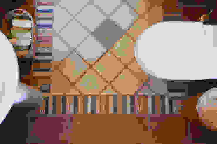 Shachebol House Casas de banho rústicas por Alena Kazimirava Rústico