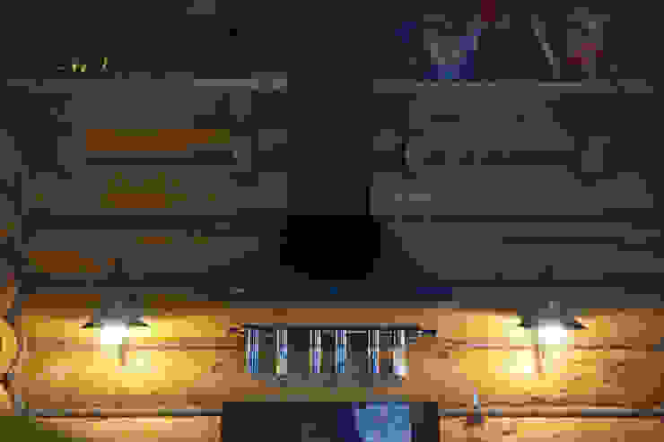 Shachebol House Cozinhas rústicas por Alena Kazimirava Rústico