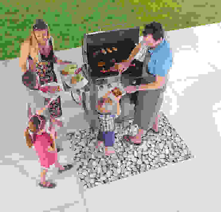 A chaque loisirs son tapis : vélo, moto, barbecue, jeux..., ITAO ITAO Moderner Garten Feuerplätze und Grill