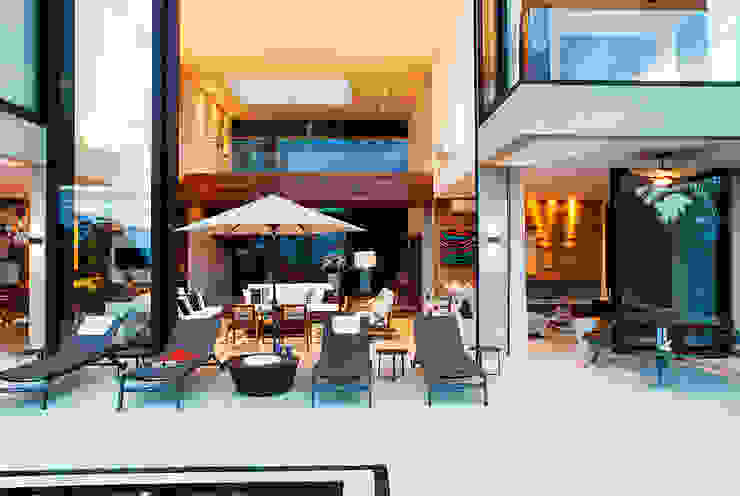 Infinity Spaces Moderne Wohnzimmer