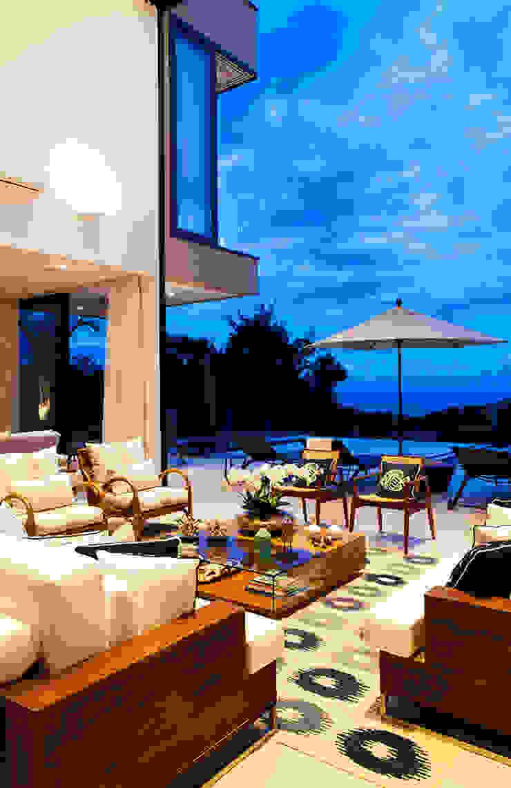Infinity Spaces Moderne Wohnzimmer