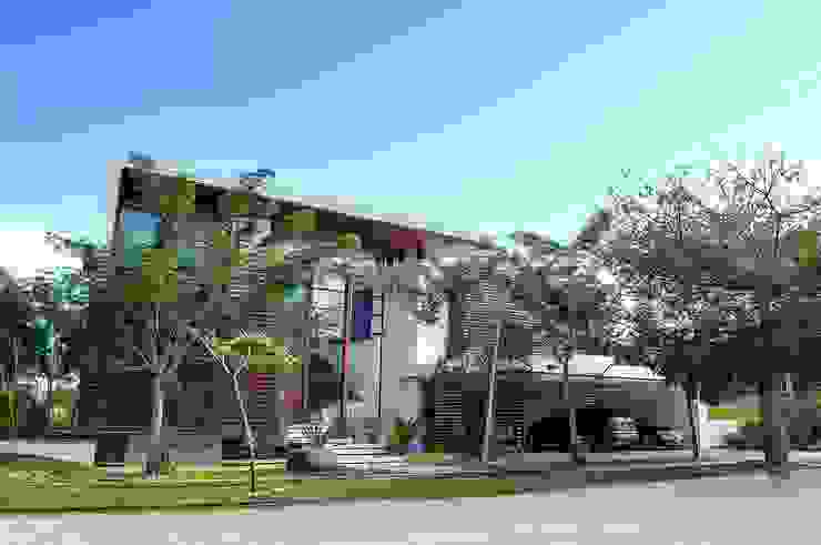 Ancona + Ancona Arquitectos Rumah Tropis