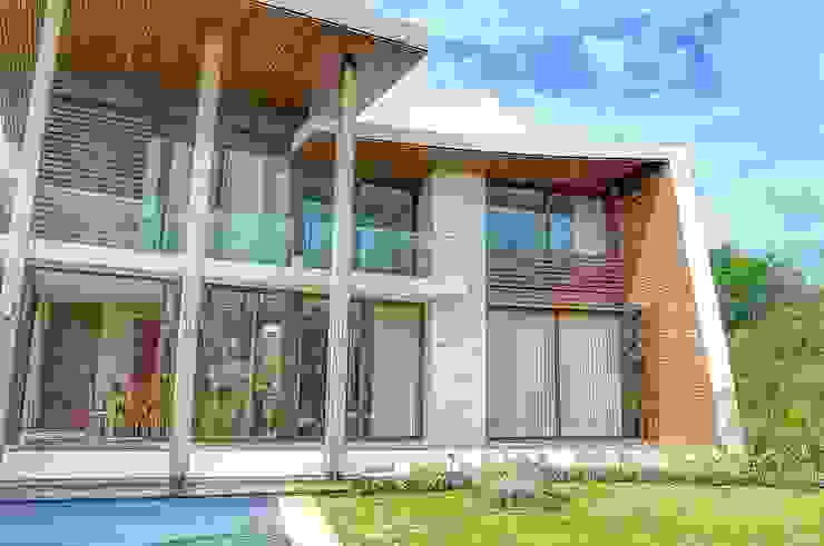 Ancona + Ancona Arquitectos Rumah Tropis