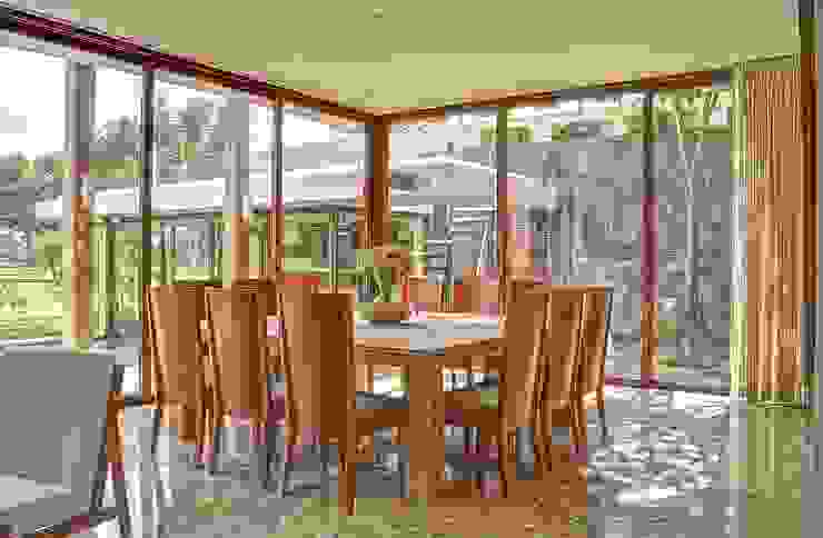 Ancona + Ancona Arquitectos Ruang Makan Tropis