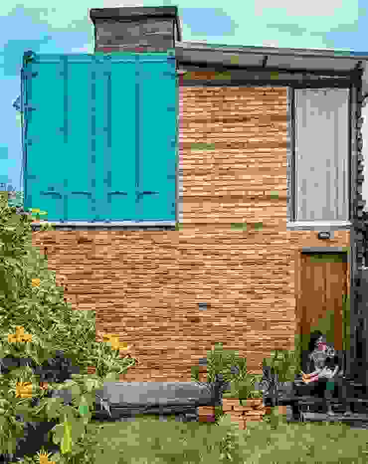 Casa ReFit, Ferraro Habitat Ferraro Habitat Rustic style house