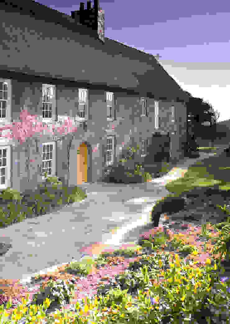 La Falaise CCD Architects Rustic style houses