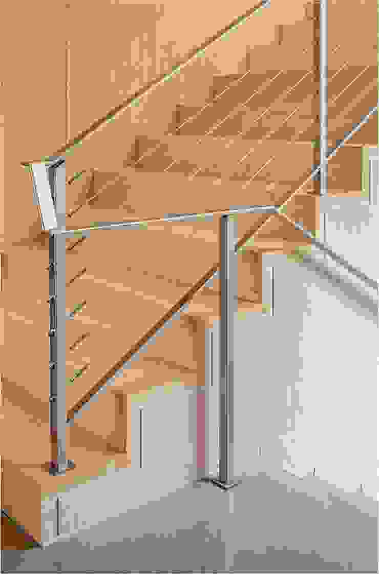 Weston Residence Specht Architects Corredores, halls e escadas modernos