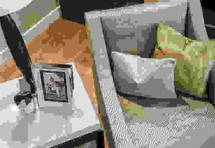 Living room Salas de estar modernas por In:Style Direct Moderno