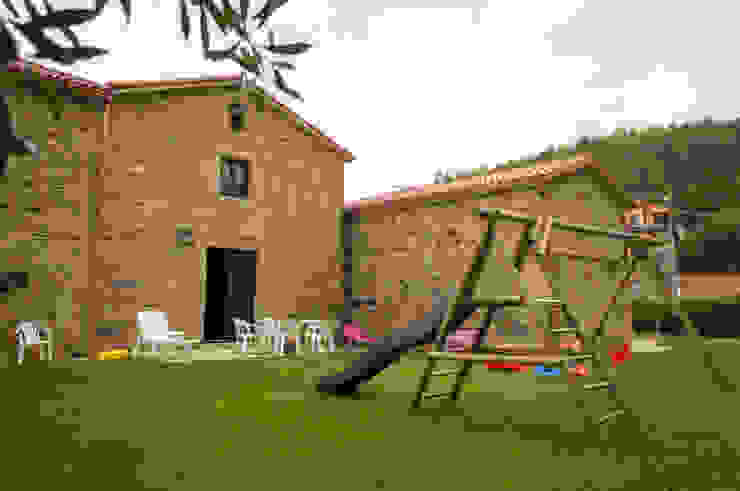 Landhäuser von Intra Arquitectos Landhaus