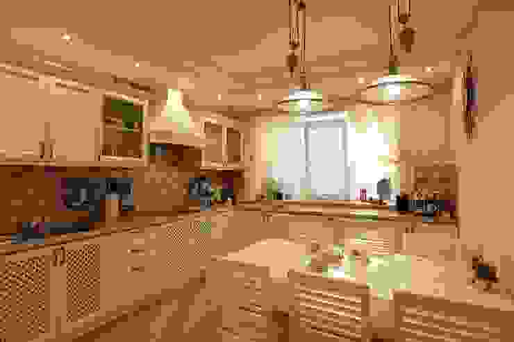 Таунхаус в Москве. Брутальная классика., INTERIOR PROJECT studio INTERIOR PROJECT studio