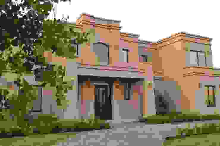 Parrado Arquitectura Classic style houses