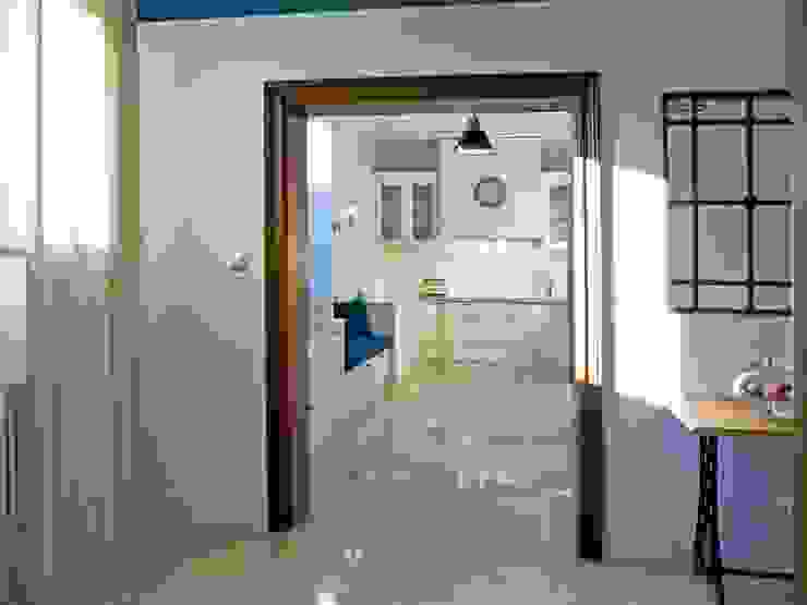 Classic style kitchen by PROJEKT MB Classic