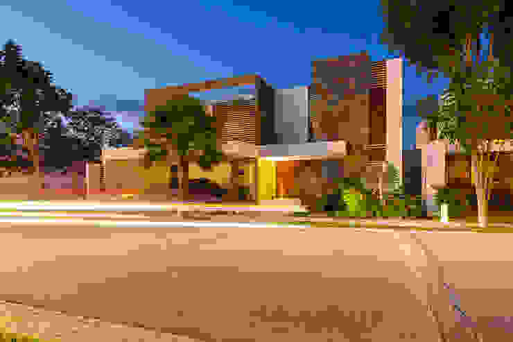 Enrique Cabrera Arquitecto Casas modernas: Ideas, diseños y decoración