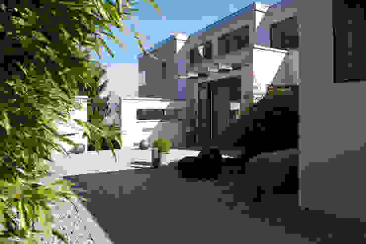 Dr. Schmitz-Riol Planungsgesellschaft mbH Modern Houses