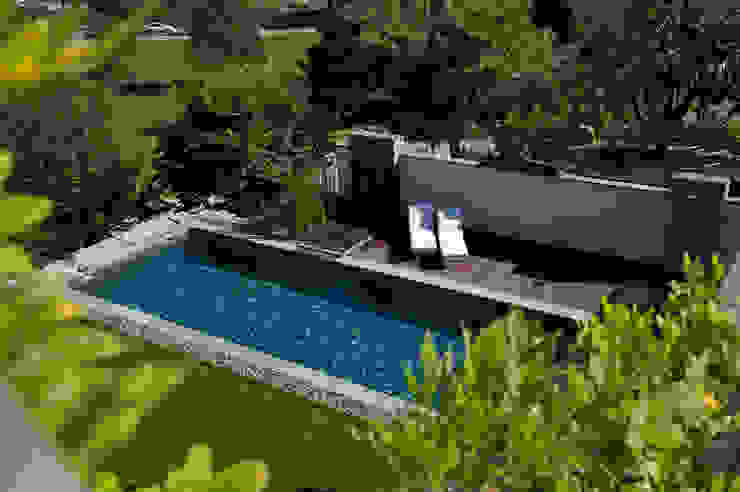 Dr. Schmitz-Riol Planungsgesellschaft mbH Modern Garden