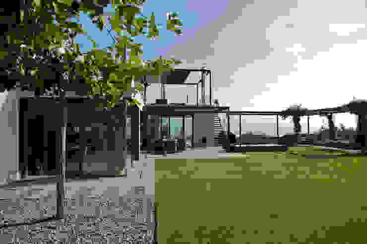 Dr. Schmitz-Riol Planungsgesellschaft mbH Modern Houses