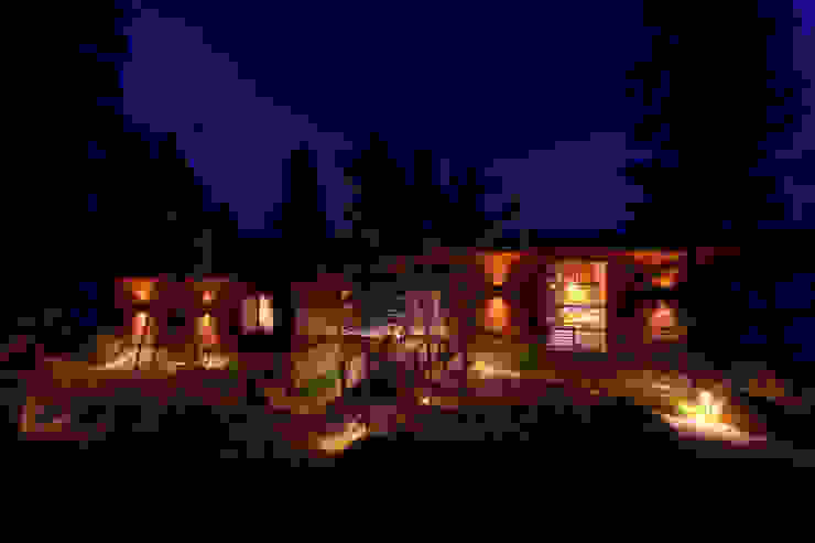 Coeur D'Alene Residence Uptic Studios Modern houses