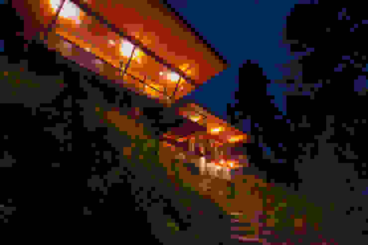 Coeur D'Alene Residence Uptic Studios Modern houses