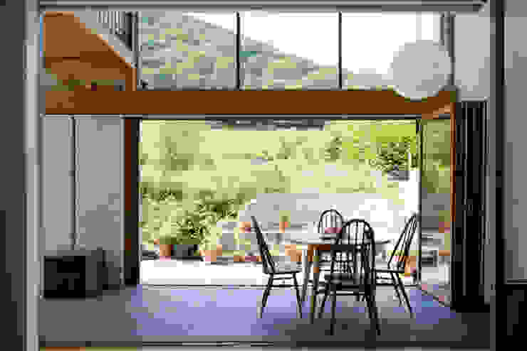 Un Y Berllan CRSH Architecture and Energy 露臺