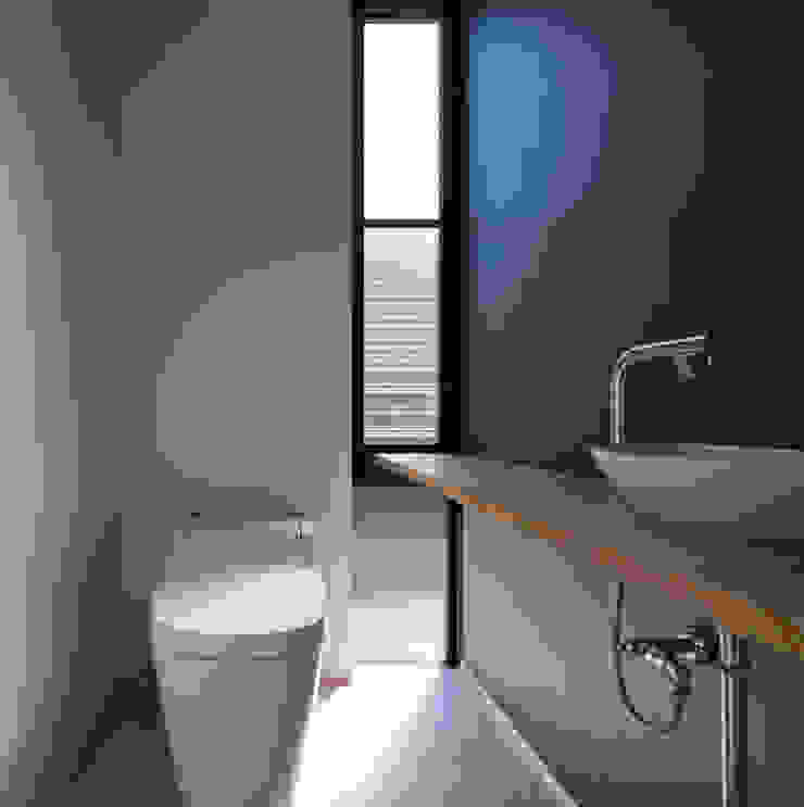 株式会社プラスディー設計室 Eclectic style bathroom