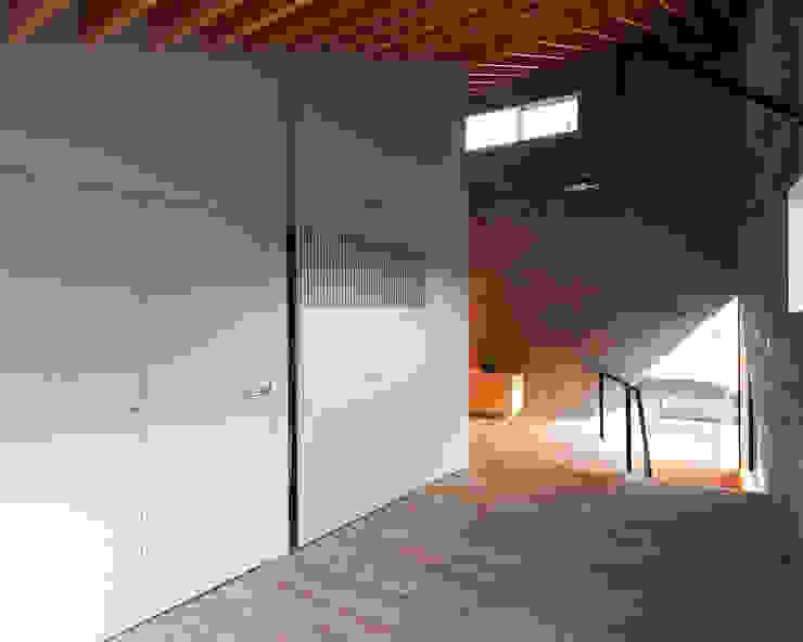 Moderne mediakamers van atelier CHOCOLATE Modern